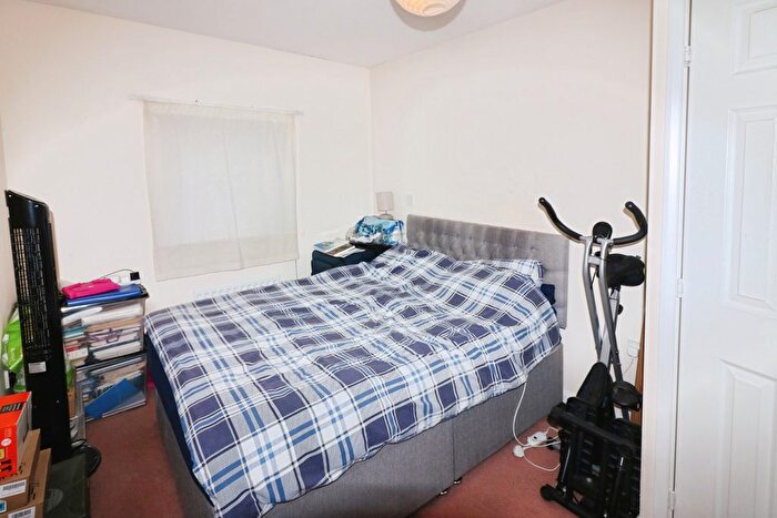 2 Bedroom Detached House To Rent In Waight Close, Salisbury Garden Village, Hatfield, AL10