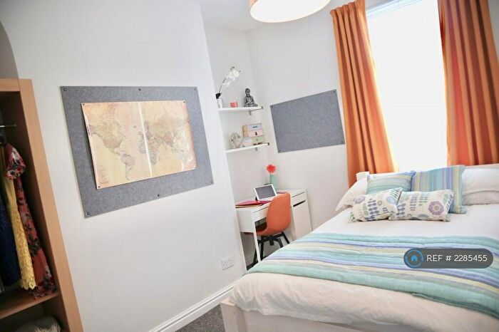 3 Bedroom Semi-Detached House To Rent In Elmsdale Road, Liverpool, L18