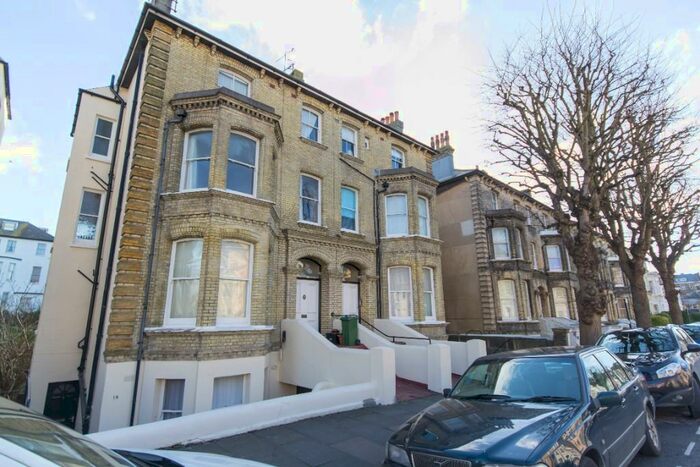 1 Bedroom Flat To Rent In Selborne Road, Hove, East Sussex, BN3
