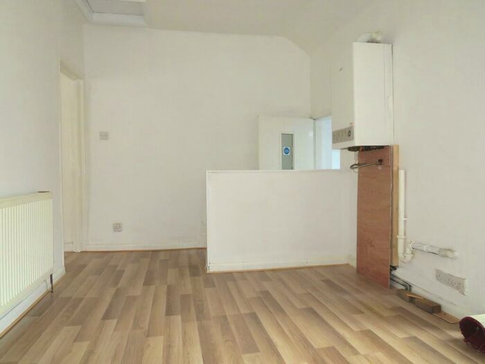 2 Bedroom Flat To Rent In Market Street, Clay Cross, Chesterfield, S45