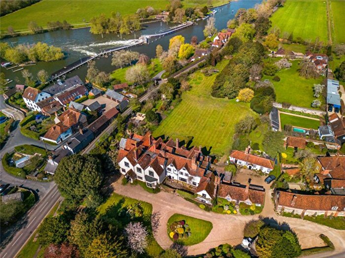 6 Bedroom Terraced House For Sale In Yewden Manor, Hambleden, Henley-on-Thames, Oxfordshire, RG9