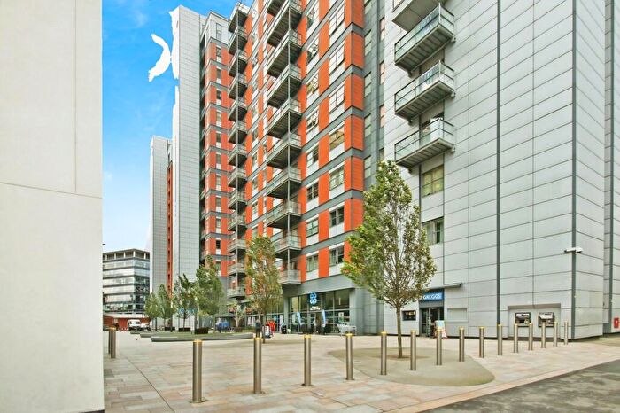 2 Bedroom Flat To Rent In Wellington Street, Leeds, LS1