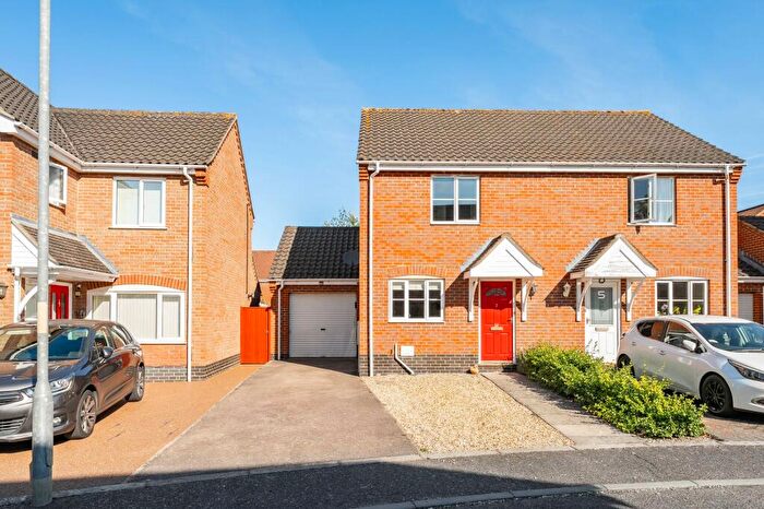 2 Bedroom Semi-Detached House For Sale In Red Admiral Close, Wymondham, NR18