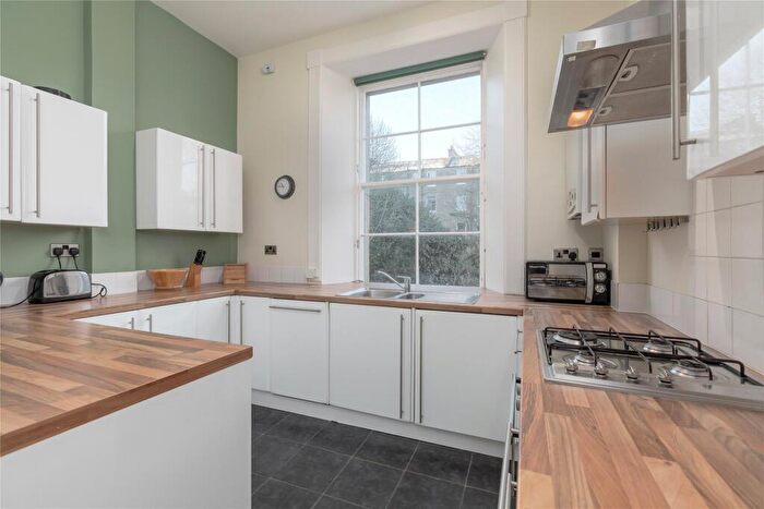 1 Bedroom Apartment For Sale In Comely Bank Street, Edinburgh, Midlothian, EH4