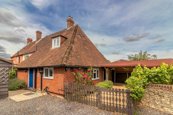 2 Bedroom Cottage To Rent In West Tisted, Alresford, Hampshire, SO24