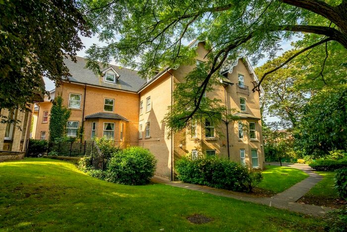 2 Bedroom Flat To Rent In Chancery Rise, Holgate, York, YO24