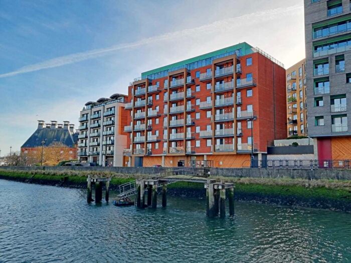 2 Bedroom Apartment To Rent In Stoke Quay, Ipswich, IP2