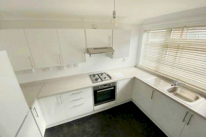 2 Bedroom Flat To Rent In Pearson Square, Pearson Road, Ipswich, Suffolk, IP3