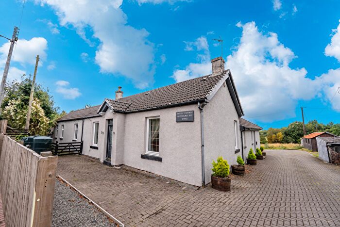 4 Bedroom Detached House For Sale In Stirling Road, Stand, Airdrie, ML6