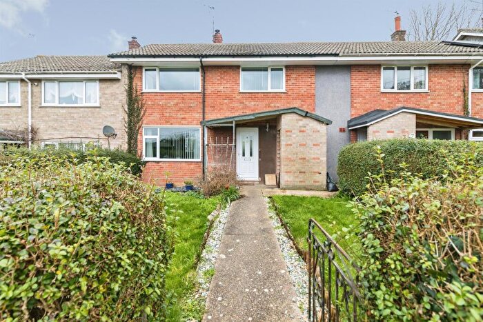 3 Bedroom Terraced House For Sale In St Felix Rise, Flixton, Bungay, NR35