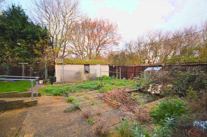 3 Bedroom Semi-Detached House For Sale In Wheatsheaf Close, Wrabness, Manningtree, CO11