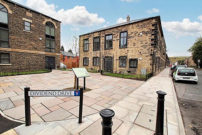 1 Bedroom Apartment To Rent In Dividend Drive, Littleborough, OL15