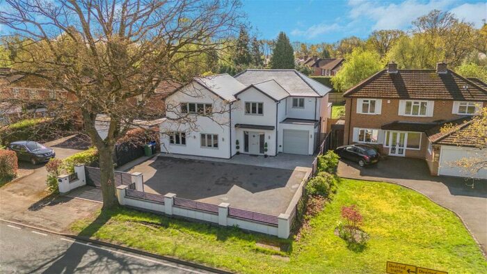 5 Bedroom Detached House For Sale In Broad Lane, Tanworth-in-Arden, Solihull, B94