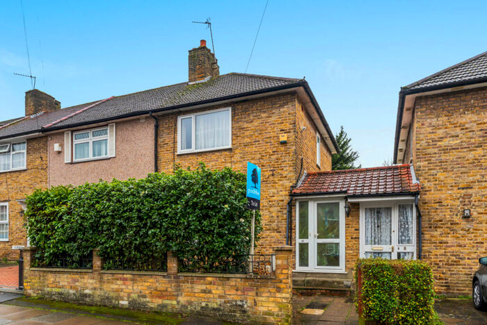 2 Bedroom House To Rent In Leominster Road, Morden, Surrey, SM4