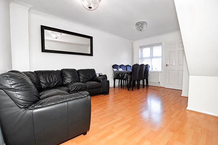 2 Bedroom Terraced House To Rent In Ringlet Close, London, London, E16