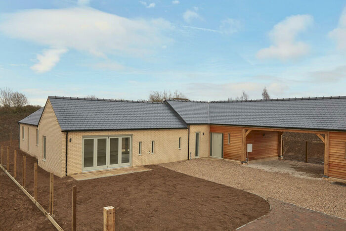 4 Bedroom Detached Bungalow To Rent In Haddenham, Cambridgeshire, CB6