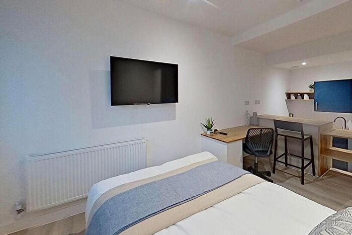 1 Bedroom Flat To Rent In Mansfield Road, Nottingham, NG1