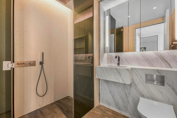 1 Bedroom Flat To Rent In Houndsditch, London, EC3A