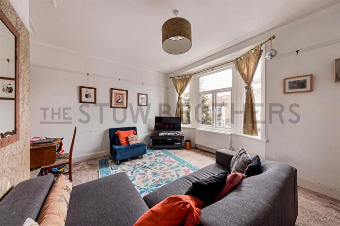 2 Bedroom Flat To Rent In Derby Road, Forest Gate, E7