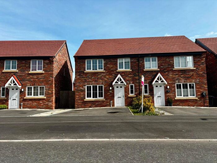 4 Bedroom House To Rent In Chillingham Road, Winsford, CW7