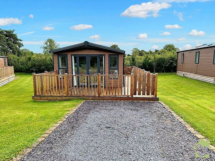 2 Bedroom Lodge For Sale In Stony Lane Retreats, Stony Lane, Preston, PR3