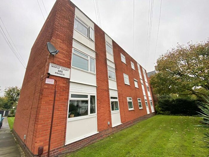 2 Bedroom Flat To Rent In Maple Court, Wentworth Road, Birmingham, B17