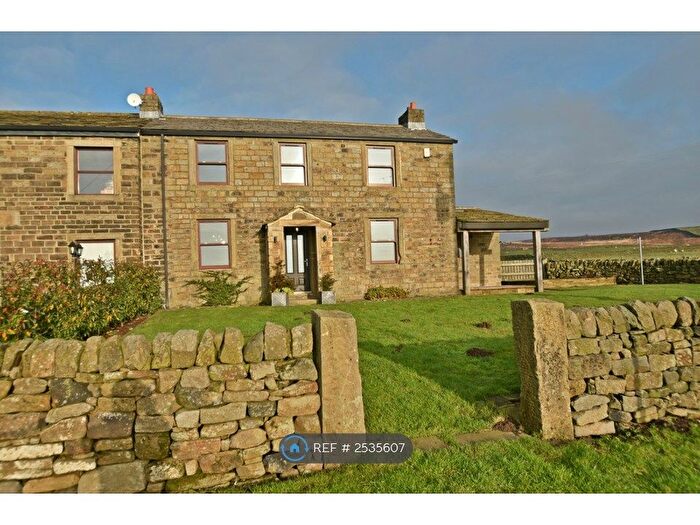 4 Bedroom Semi-Detached House To Rent In Upwood Lane, Keighley, BD20