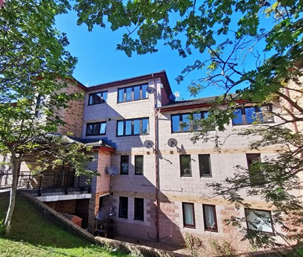 2 Bedroom Flat To Rent In Benvie Road, Lochee West, Dundee, DD2