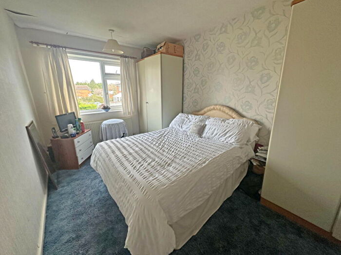 3 Bedroom Terraced House For Sale In Stockwell Rise, Solihull, B92