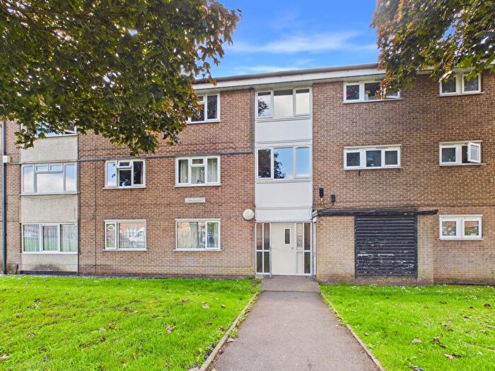2 Bedroom Apartment For Sale In Waterford Drive, Chaddesden, DE21