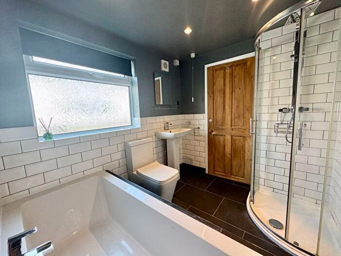 2 Bedroom Terraced House For Sale In Charnwood Road, Shepshed, LE12