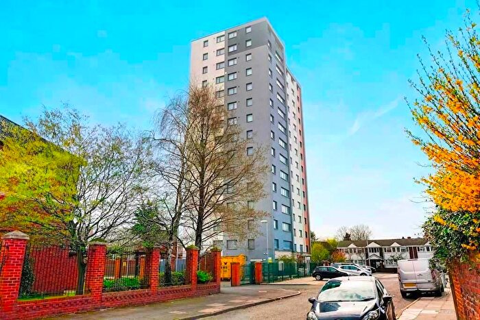 2 Bedroom Flat To Rent In Church, Road, Liverpool, L22