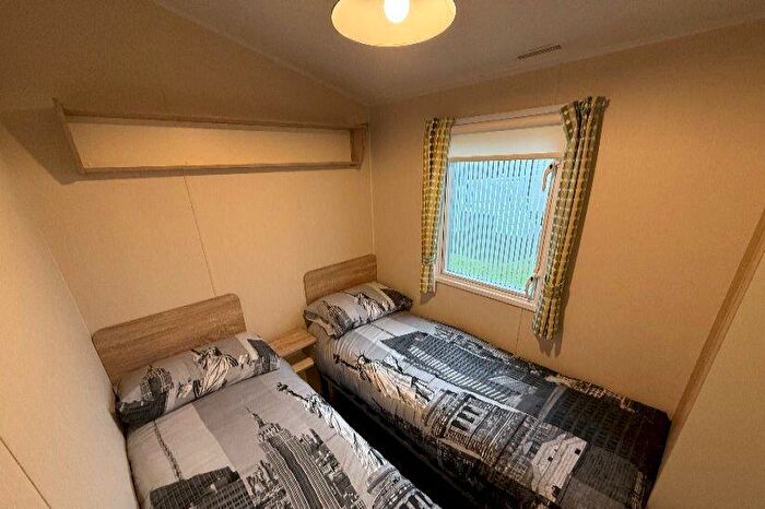 2 Bedroom Caravan For Sale In Viewfield Manor, Torranyard, Kilwinning, North Ayrshire, KA13