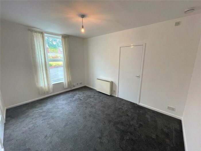 1 Bedroom Apartment To Rent In Beechwood Court, Halesowen Road, Cradley Heath, West Midlands, B64