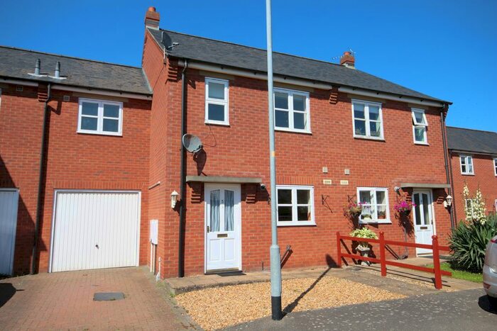 3 Bedroom Semi-Detached House To Rent In Old Barn Court, Holbeach, Spalding, PE12