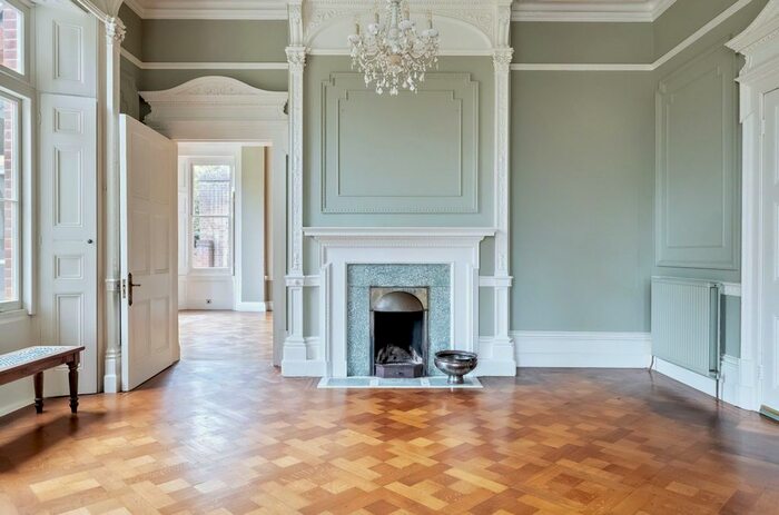 2 Bedroom Flat For Sale In Broadwater Down, Tunbridge Wells, TN2