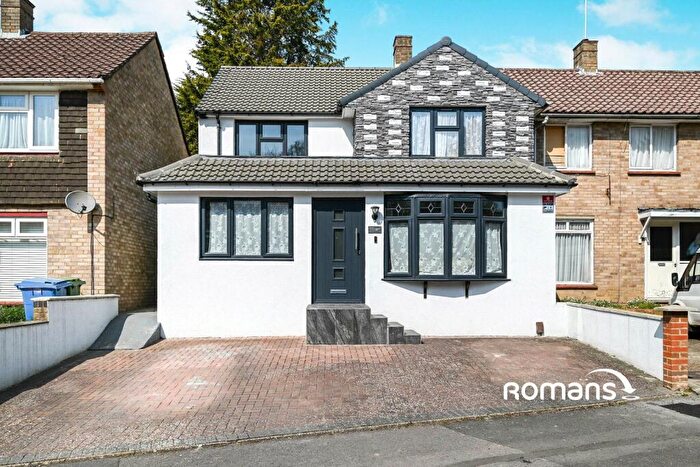 5 Bedroom Semi-Detached House For Sale In Calfridus Way, Bracknell, Berkshire, RG12