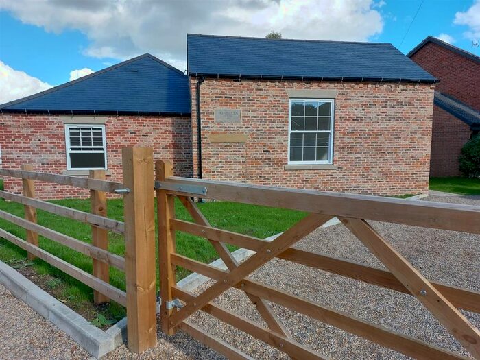 3 Bedroom Detached House For Sale In Ainderby Quernhow, Thirsk, YO7