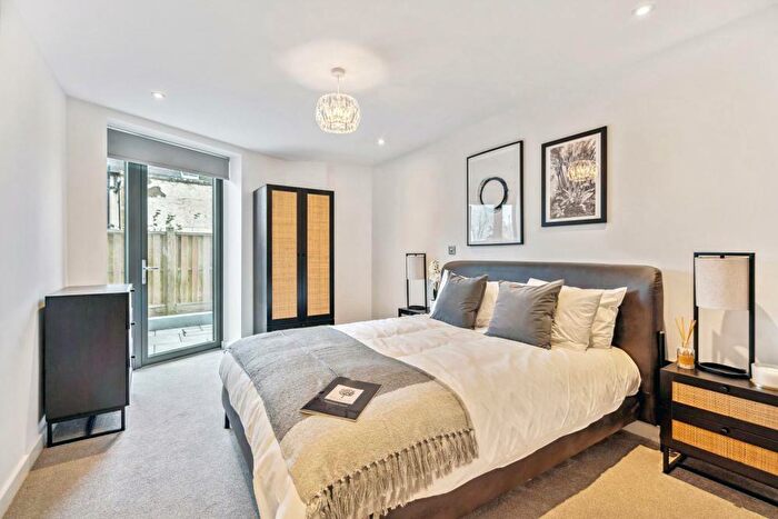 3 Bedroom Apartment To Rent In Preston Road, Harrow, HA3