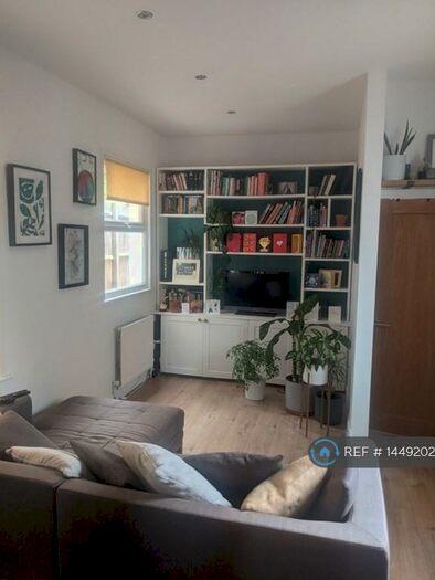 1 Bedroom Flat To Rent In Kent House Road, London, SE26