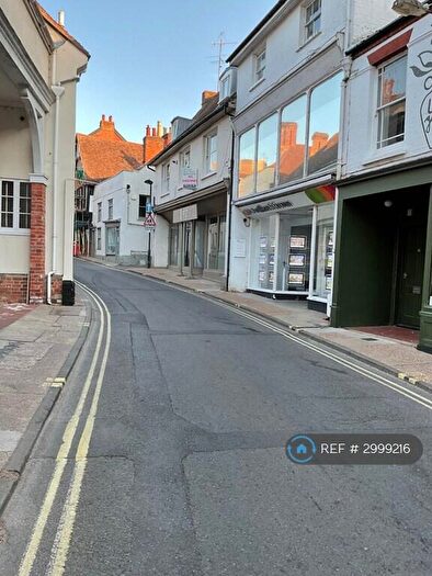 2 Bedroom Flat To Rent In Church Street, Woodbridge, IP12