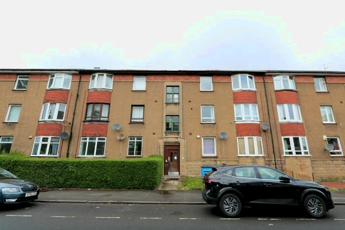 2 Bedroom Flat To Rent In Dorchester Avenue, Glasgow, G12