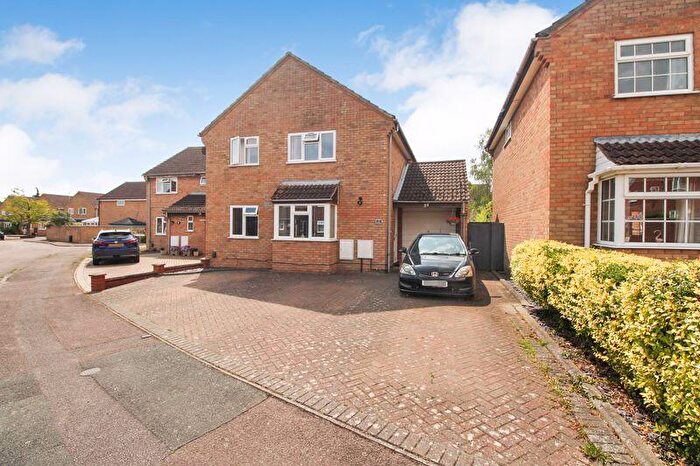 4 Bedroom Detached House For Sale In Elmsdale Road, Wootton, MK43
