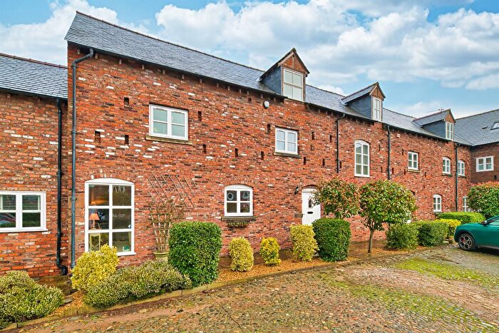 5 Bedroom Barn Conversion For Sale In Sutton Chancellor, Aston Lane, Sutton Weaver, WA7