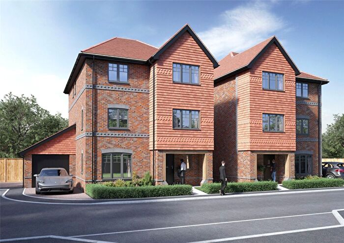 3 Bedroom Detached House For Sale In Tower House Farm, The Street, Mortimer, Reading, RG7