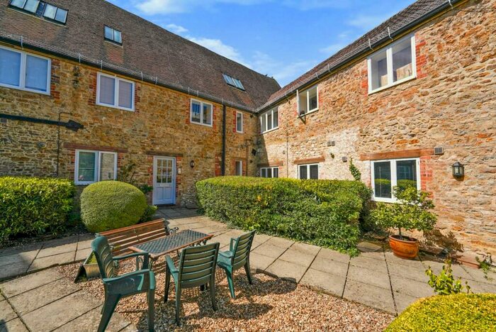 2 Bedroom Apartment To Rent In Langford House, Gloucester Street, SN7