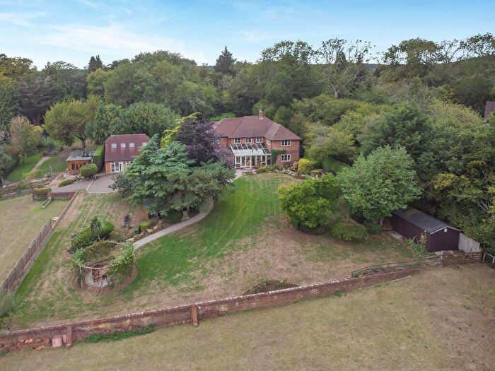 4 Bedroom Detached House For Sale In Park Gate, Elham, Canterbury, Kent, CT4