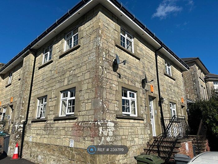 2 Bedroom Flat To Rent In Westhill Manor, Shanklin, PO37