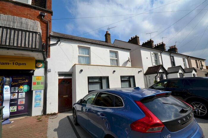 1 Bedroom Flat To Rent In New Road, Croxley Green, Hertfordshire, WD3