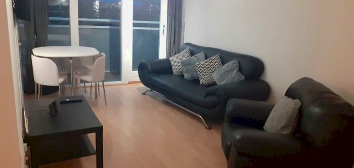 2 Bedroom Apartment To Rent In Apartment, Royal Quay, Liverpool, L3